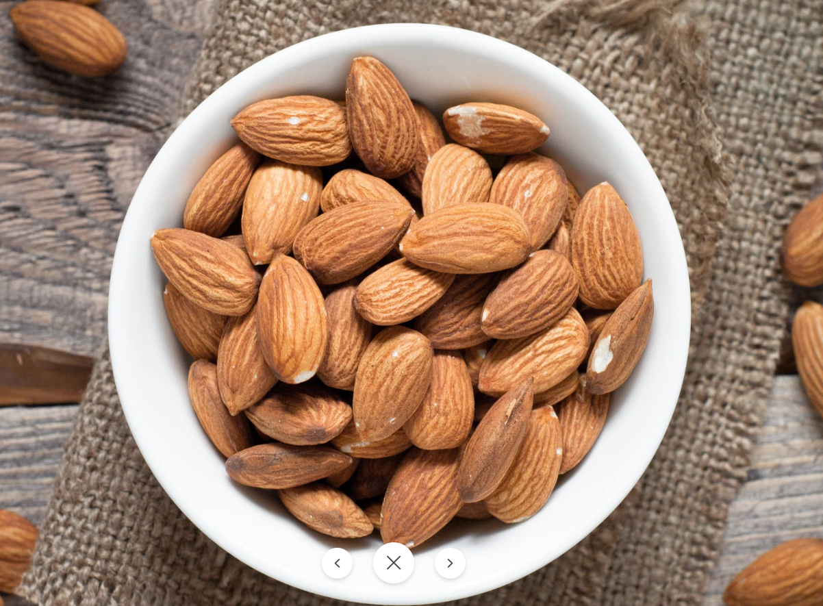 Peeled Almonds (Desi Maghz Badam Giri) مغز بادام گری